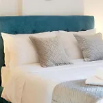 Zen & Geo's #dterra Apartments# *