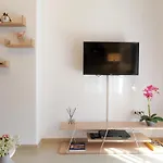 Zen & Geo's #dterra Apartments# Lejlighed *